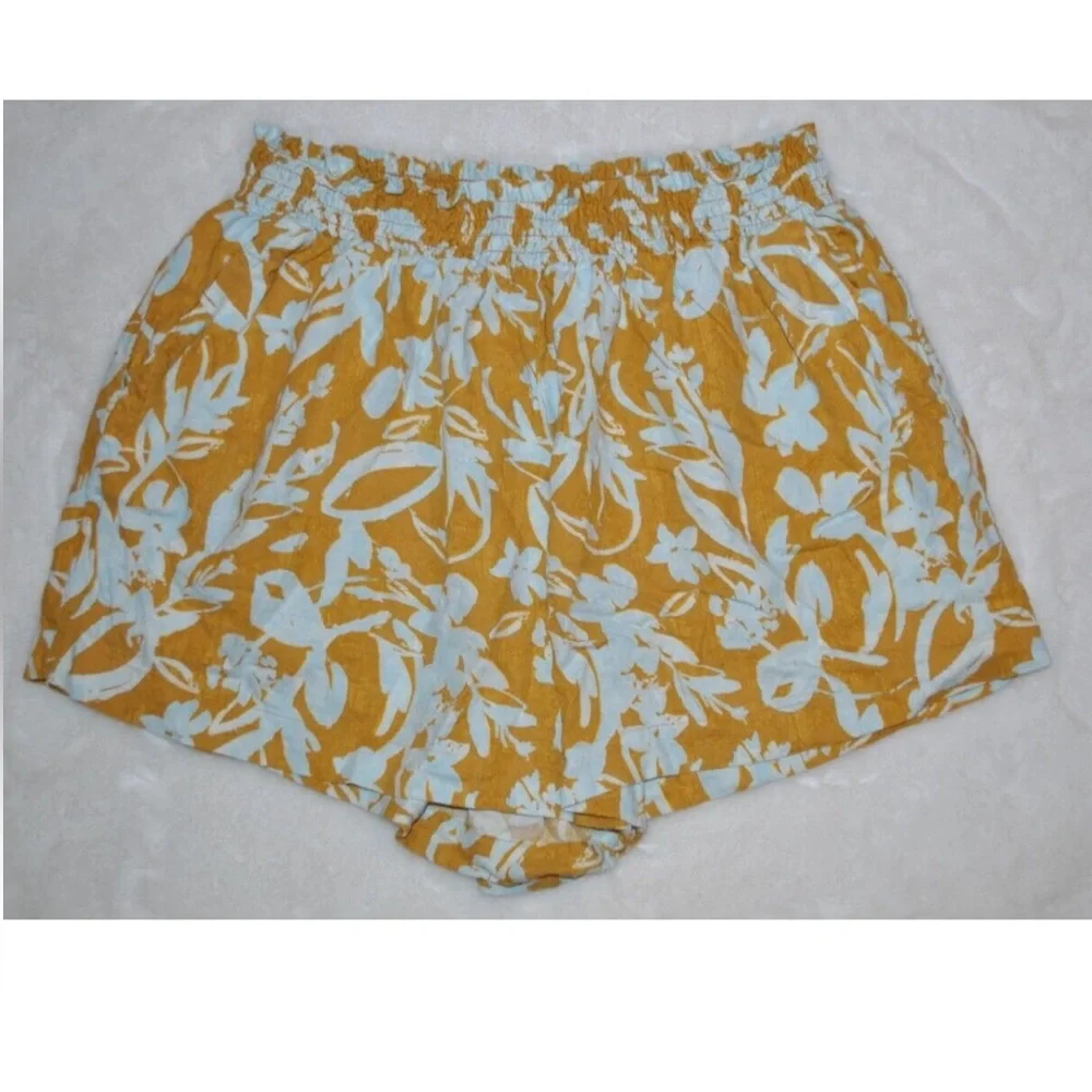 AVA & VIV Floral Linen Rayon Smocked Shorts size 1X Womens